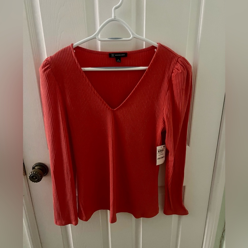 NWT Inc. Size XL Coral Ribbed V-Neck Long Sleeve Top